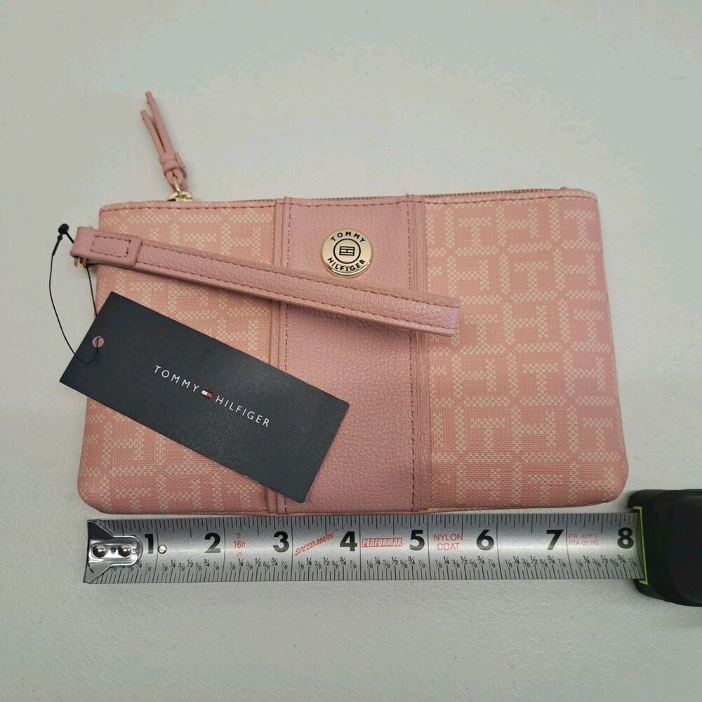 TOMMY HILFIGER Women's Pink Logo Zipper Wristlet Wallet - Picture 3 of 6